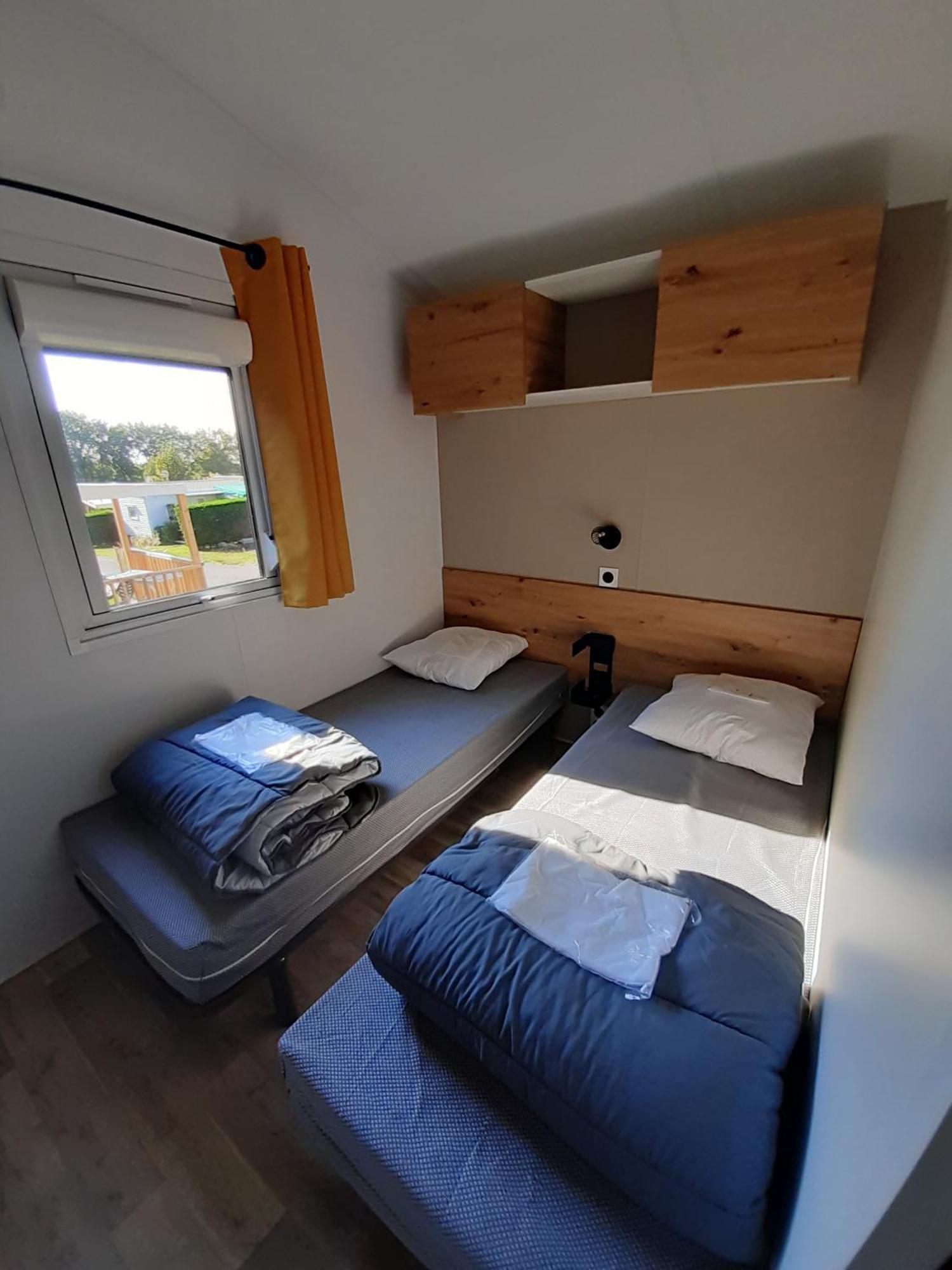 Camping Les Brillas Les Moutiers Exterior photo